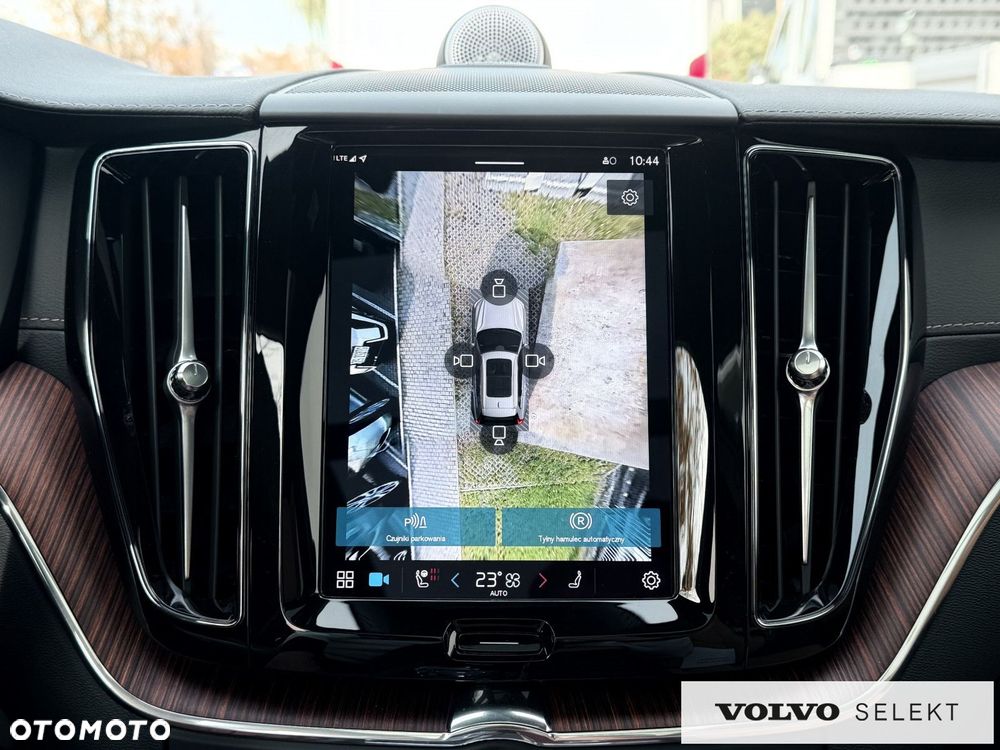 Volvo XC 60 - 31