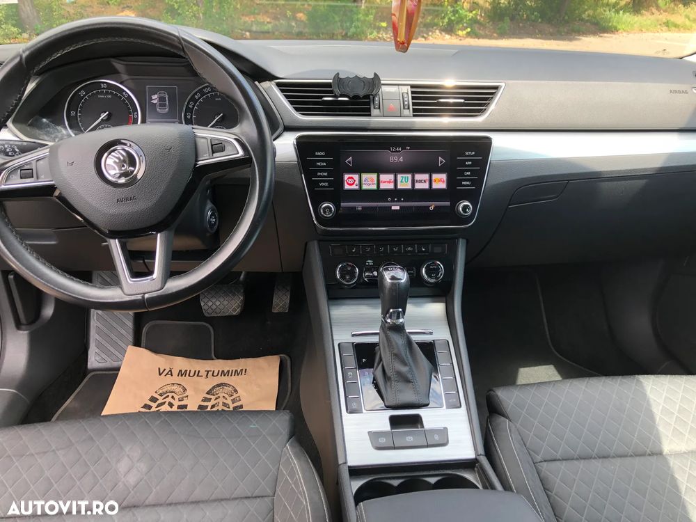 Skoda Superb 2.0 TDI DSG Ambition - 9