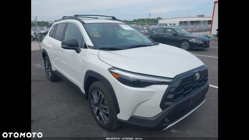 Toyota Corolla Cross - 1