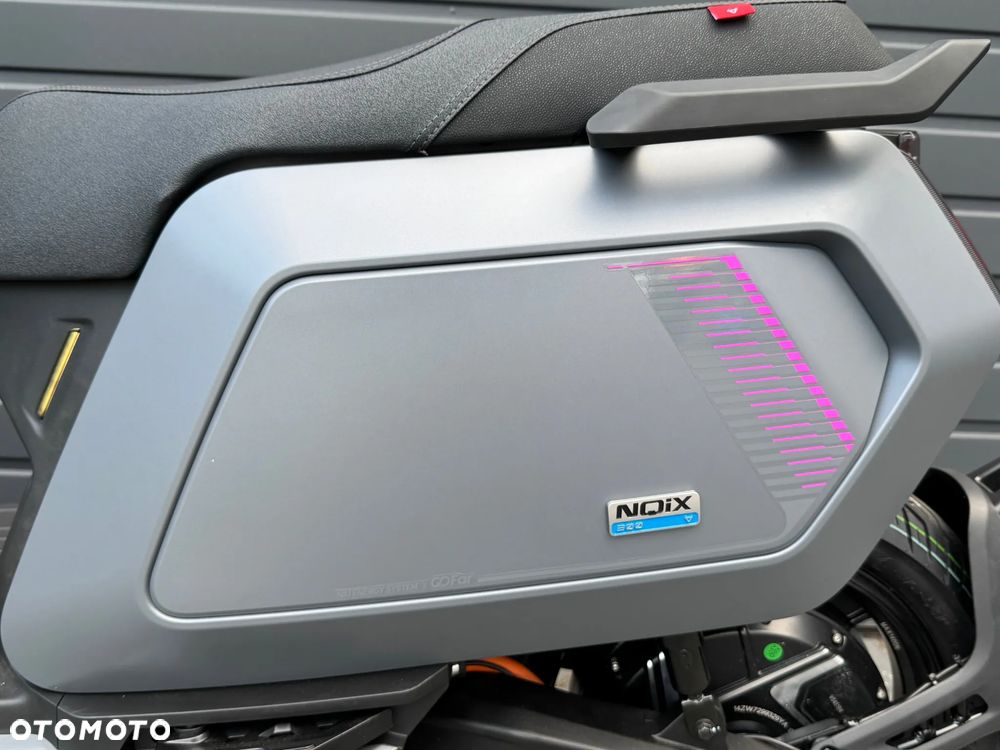 Niu NQX 300 - 6