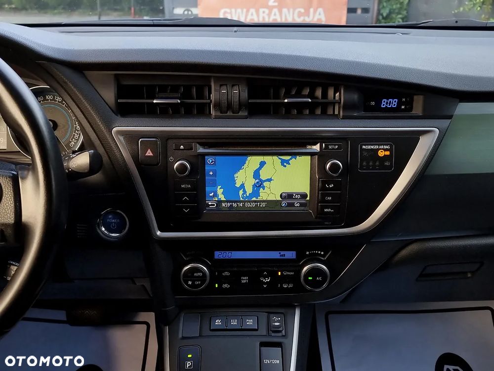 Toyota Auris - 20