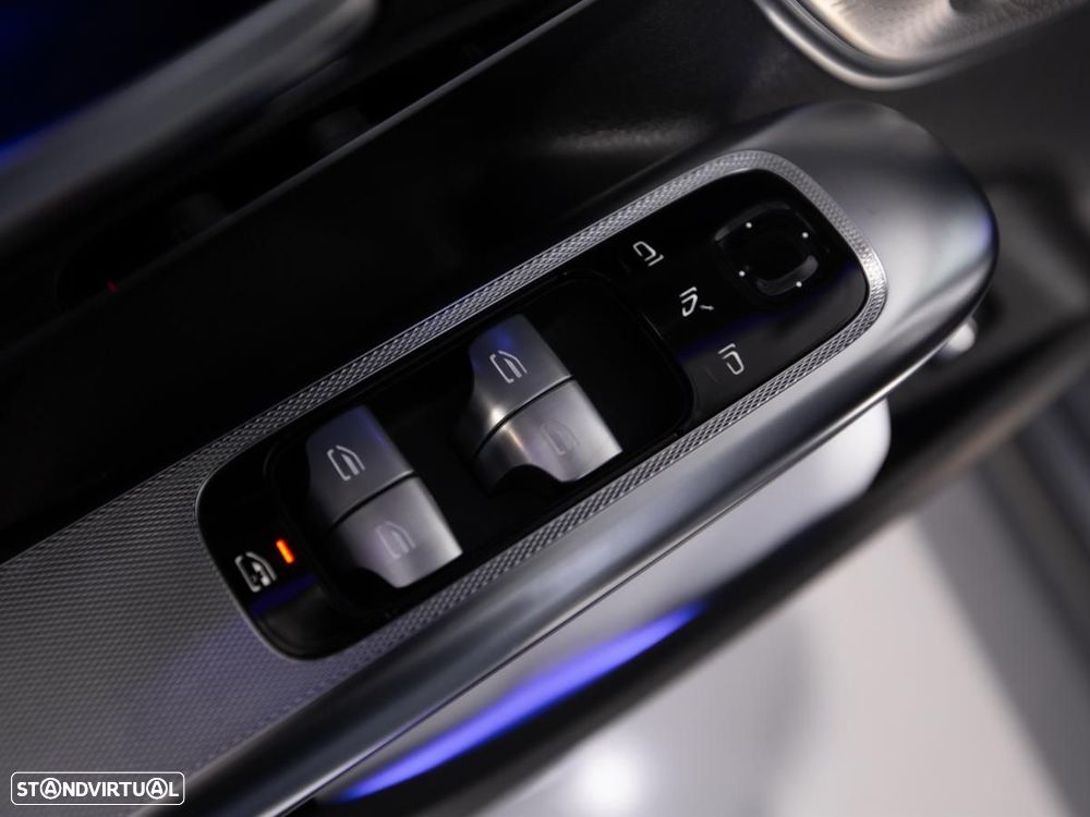 Mercedes-Benz EQE 350 Electric Art - 23