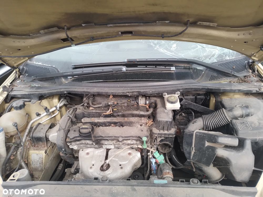 CITROEN C4 04-10 1.4 ALTERNATOR (KBC) - 12