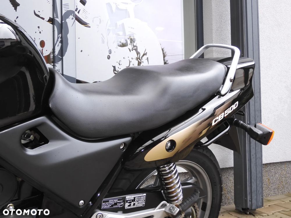 Honda CB - 24