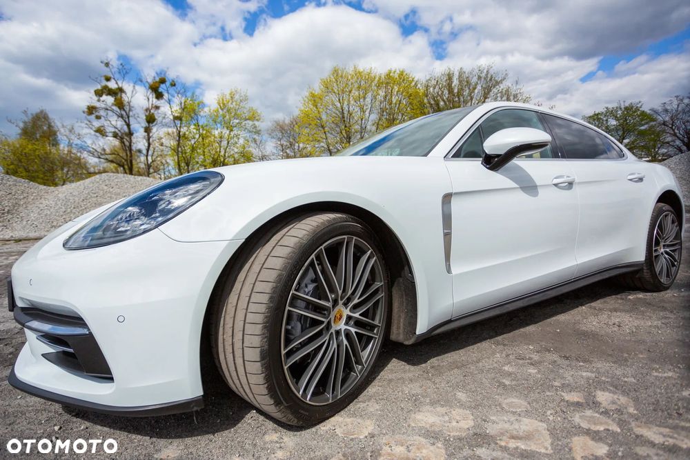 Porsche Panamera 4 Executive - 38