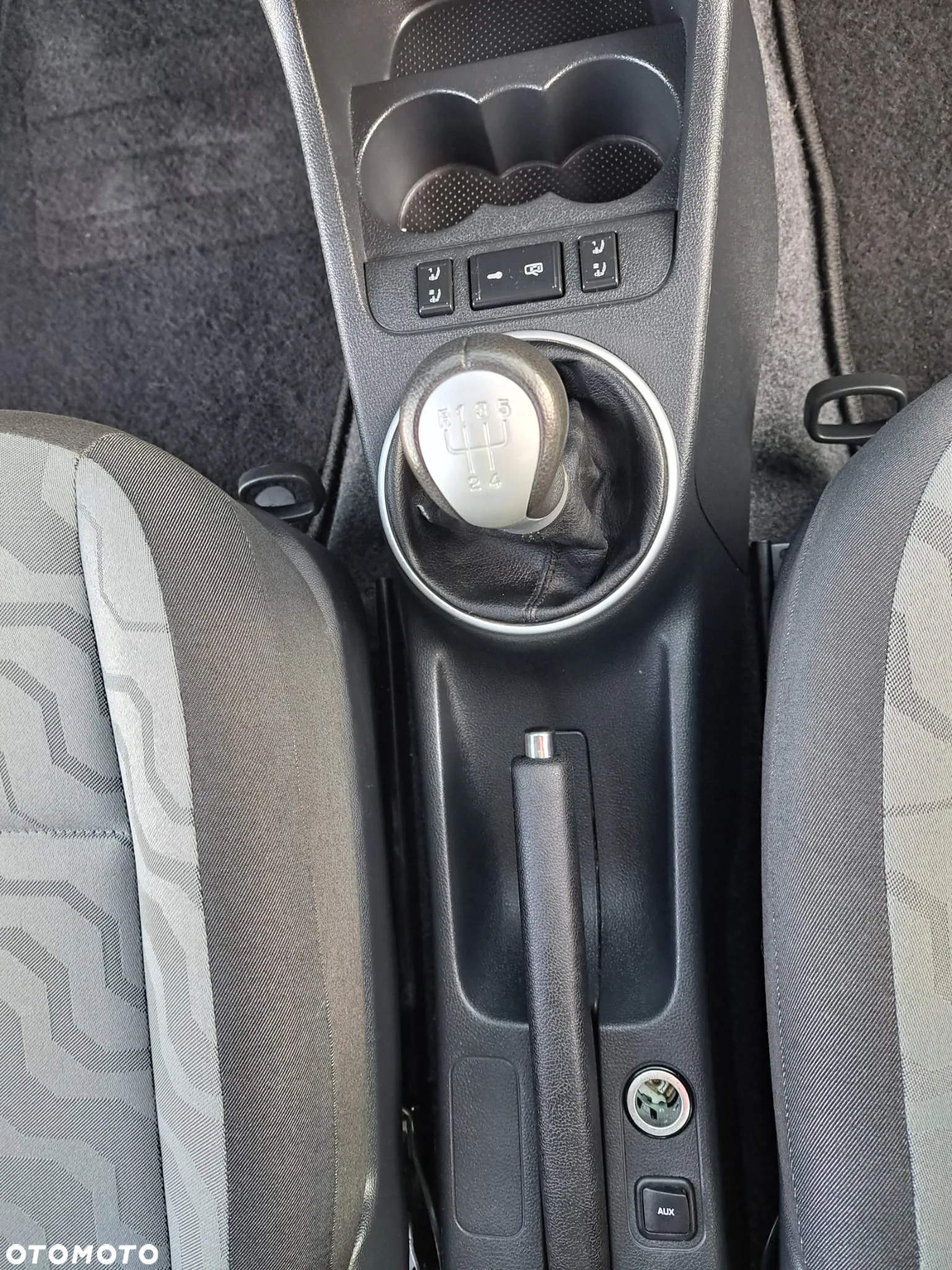 Skoda Fabia - 16