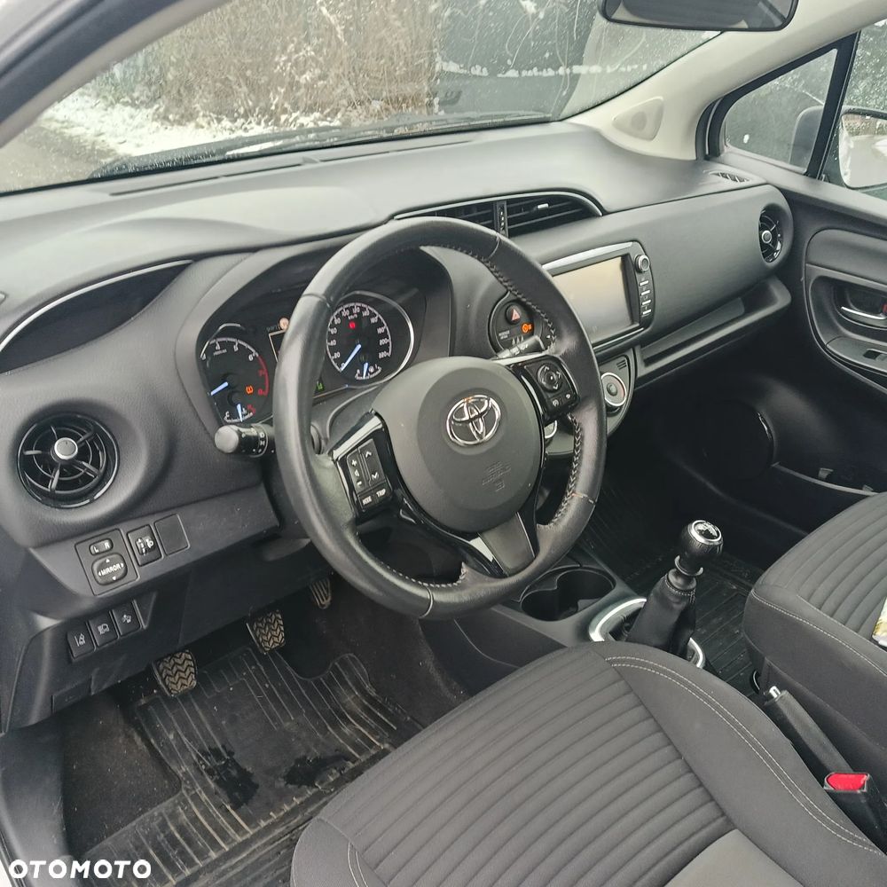Toyota Yaris 1,5-Dual-VVT-iE Comfort - 4