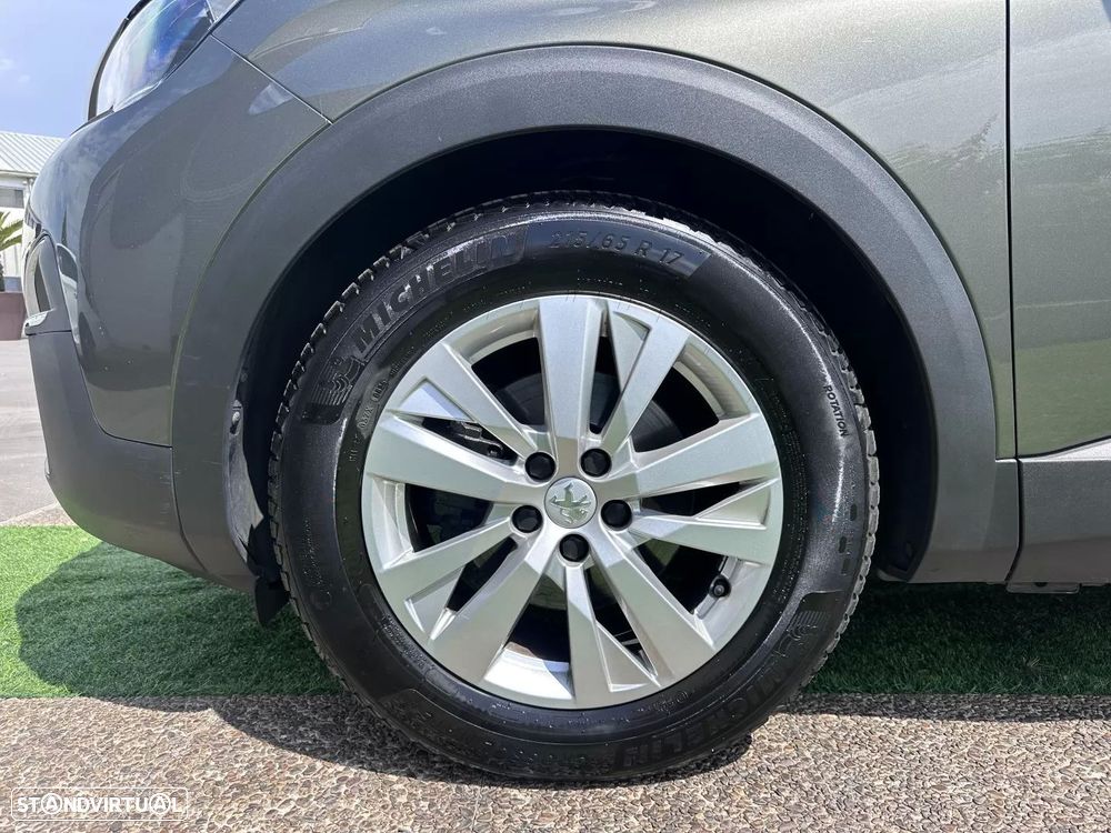 Peugeot 3008 1.2 PureTech Allure Pack - 20