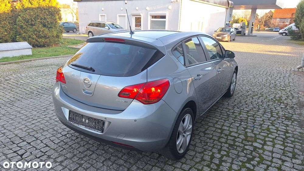 Opel Astra 1.4 Selection - 7