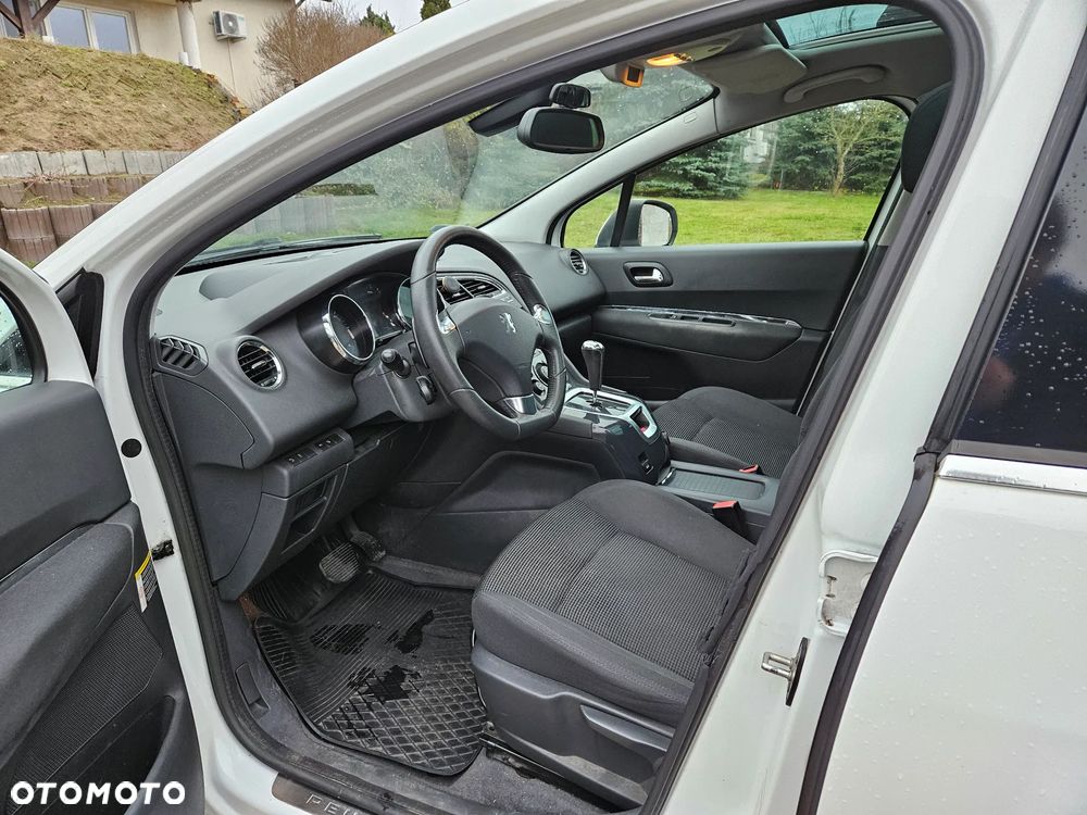 Peugeot 5008 - 13
