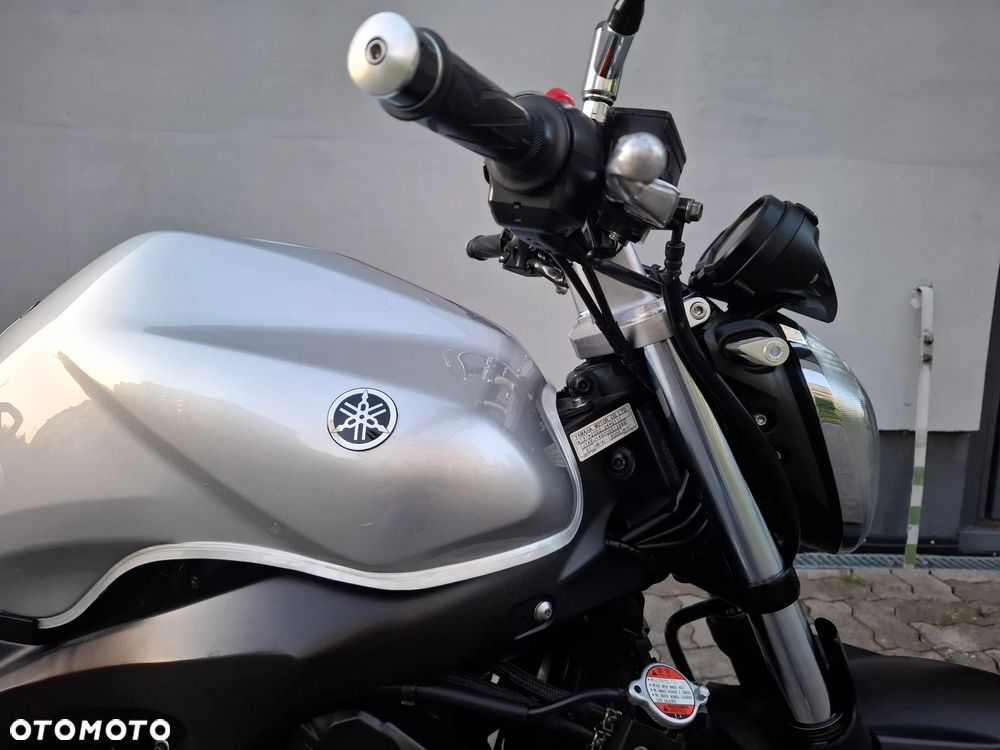 Yamaha FZ6 - 7