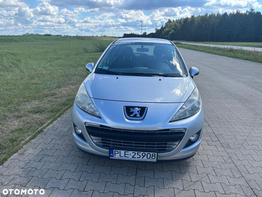 Peugeot 207 - 6