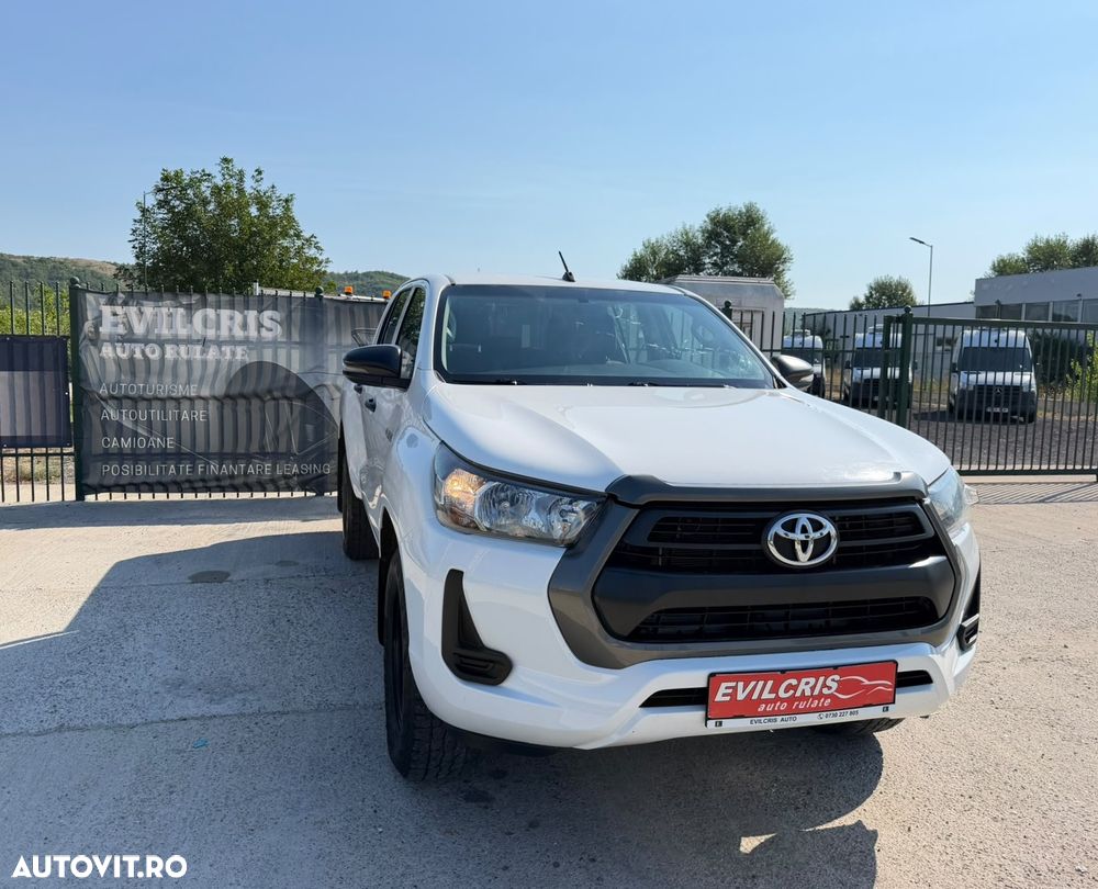 Toyota Hilux 2.4D 150CP 4x4 Double Cab 6MT Style - 20
