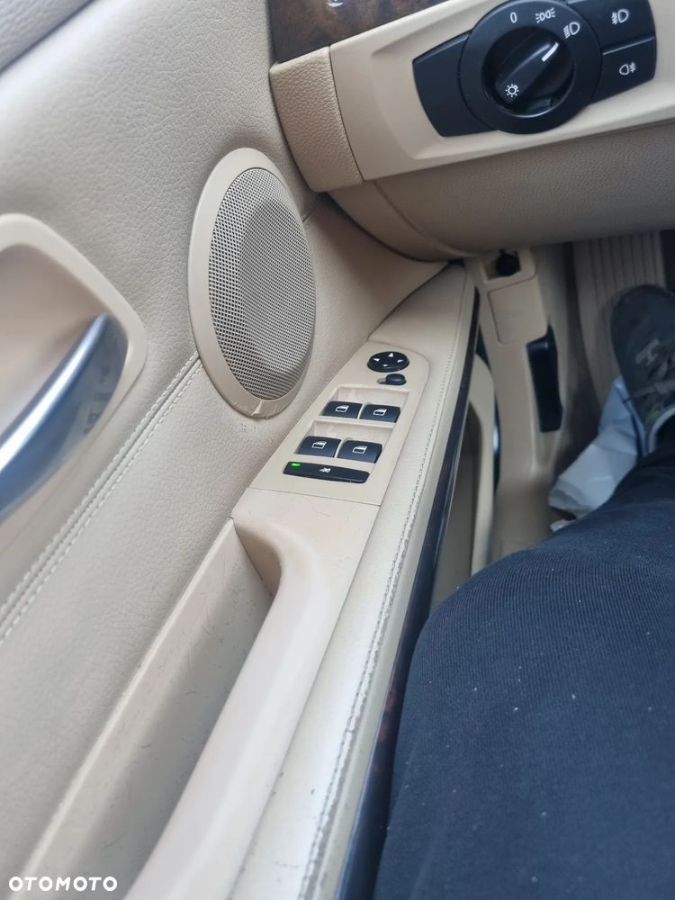 BMW Seria 3 320d DPF - 8