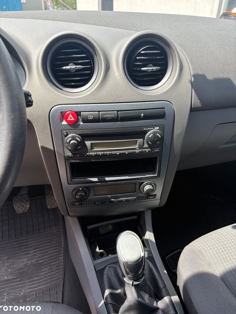 Seat Ibiza SC 1.2 12V Style - 15