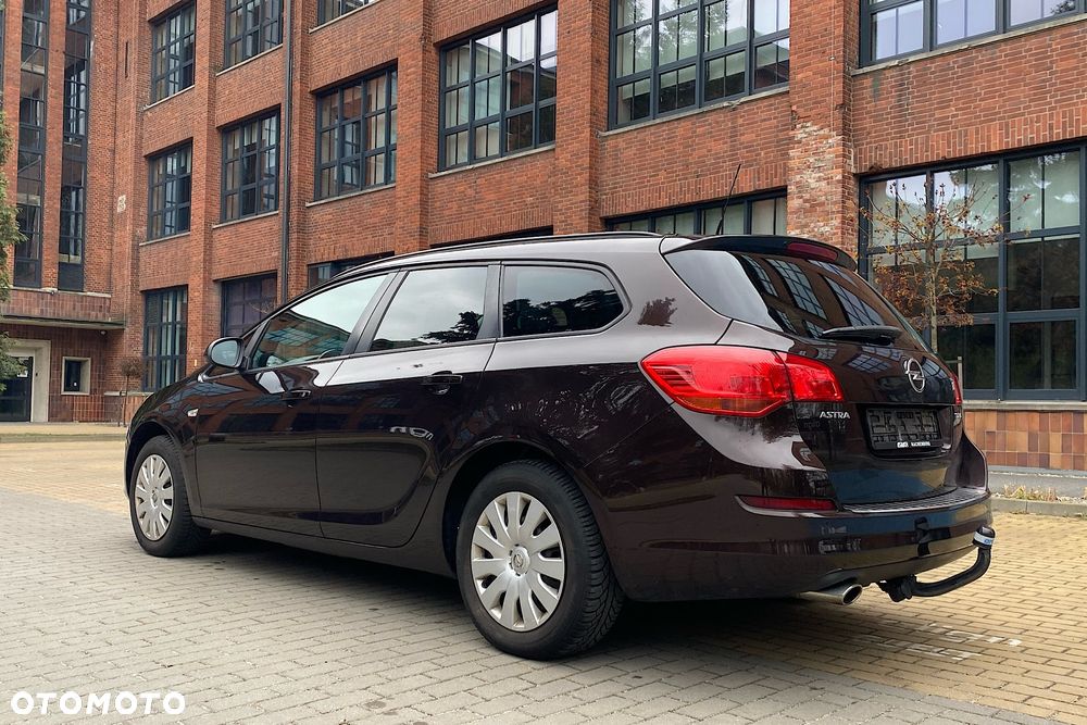 Opel Astra - 11