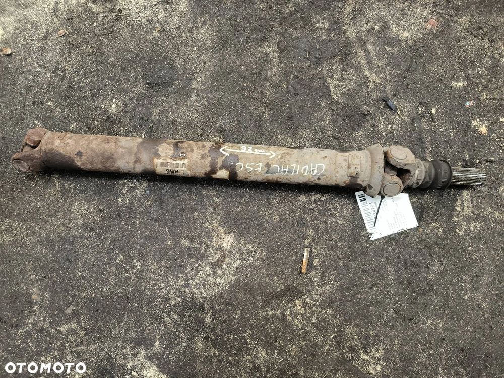 Wał napędowy przedni 15902926 Cadillac Escalade 6.2  2007r. - 1