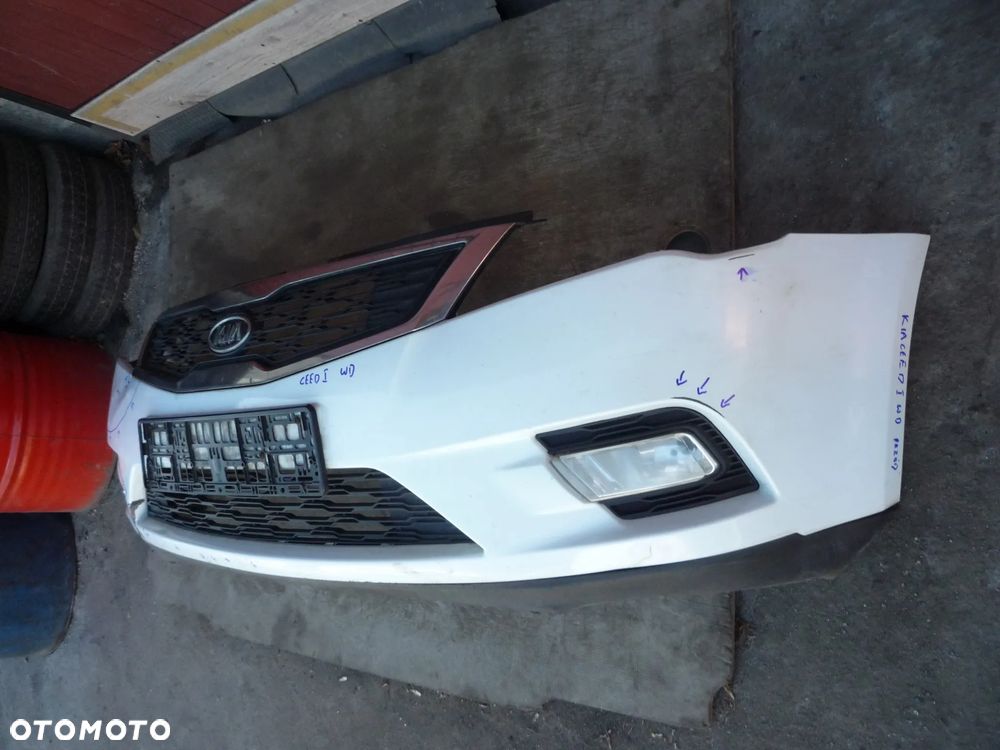 KIA CEED I ZDERZAK PRZEDNI WD - 2