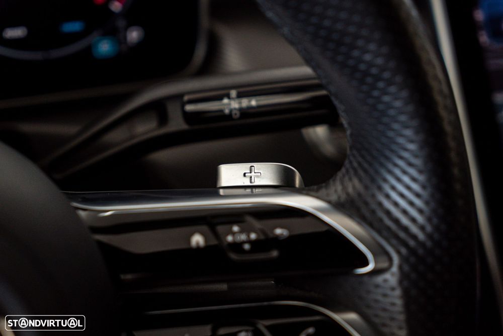 Mercedes-Benz C 300 d AMG Line - 19