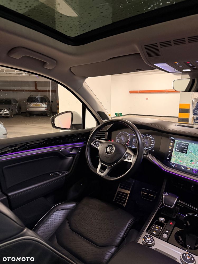 Volkswagen Touareg 3.0 V6 TDI SCR 4Mot R-Line - 20