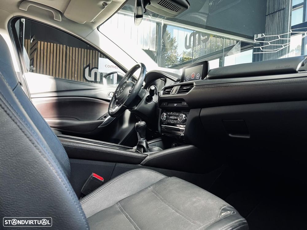 Mazda 6 M6 2.2 SKY-D Excellence Navi - 20