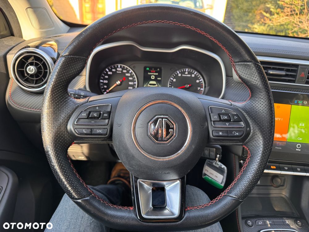 MG ZS ICE 1.5 VTI-tech Luxury - 19