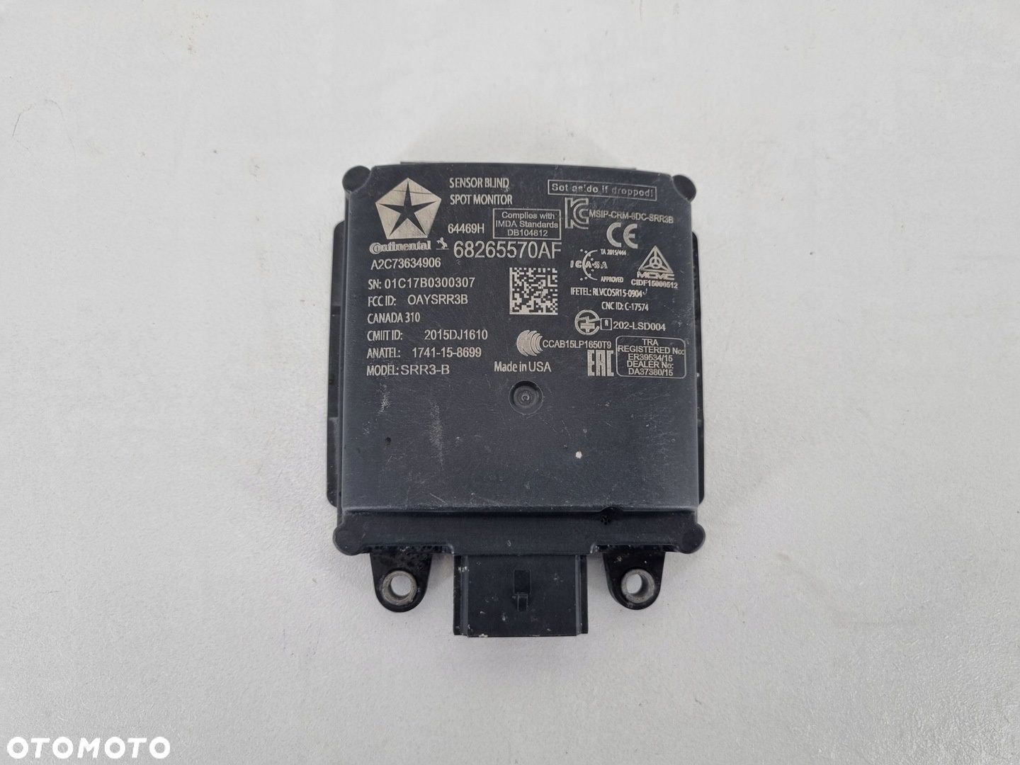 jeep grand cherokee wk2 RADAR MARTWEGO POLA 68265570AF - 1