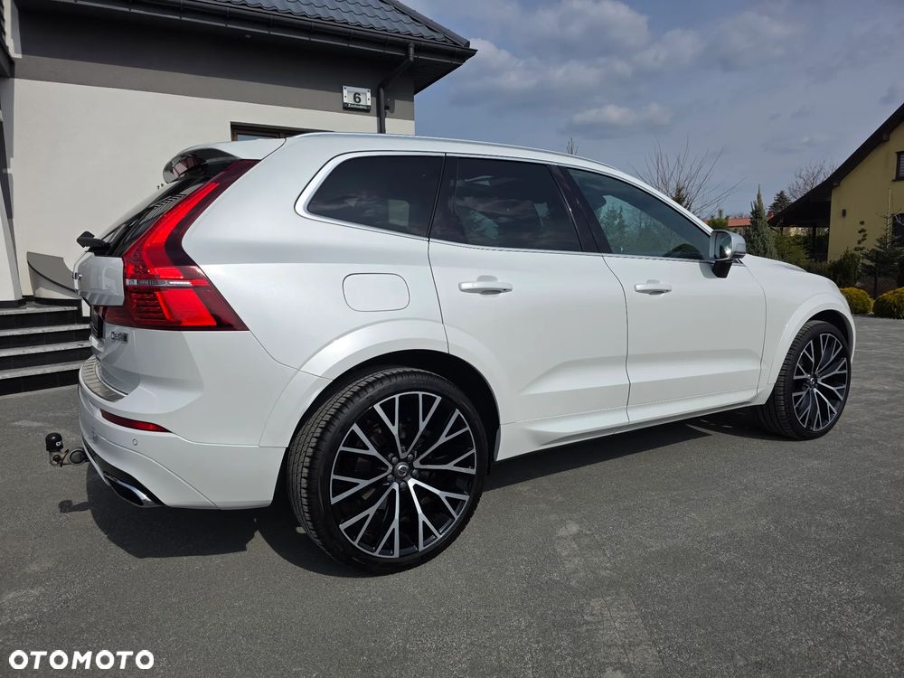 Volvo XC 60 D5 AWD R-Design - 6