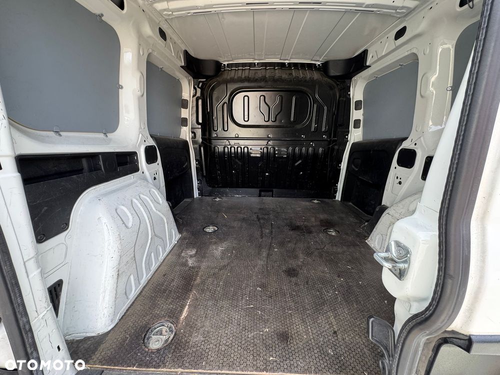 Opel Combo D Van - 8