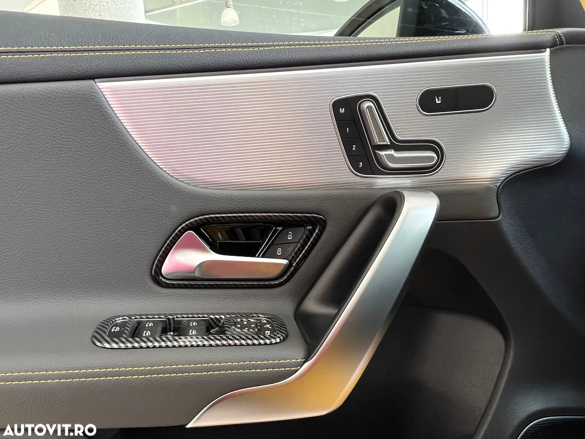 Mercedes-Benz AMG - 9
