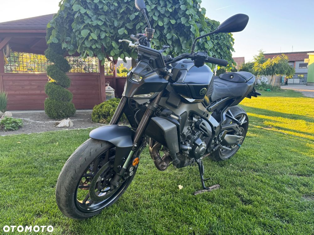 Yamaha MT - 1