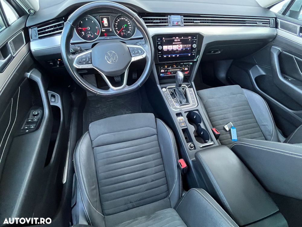 Volkswagen Passat 2.0 TDI DSG Highline - 11