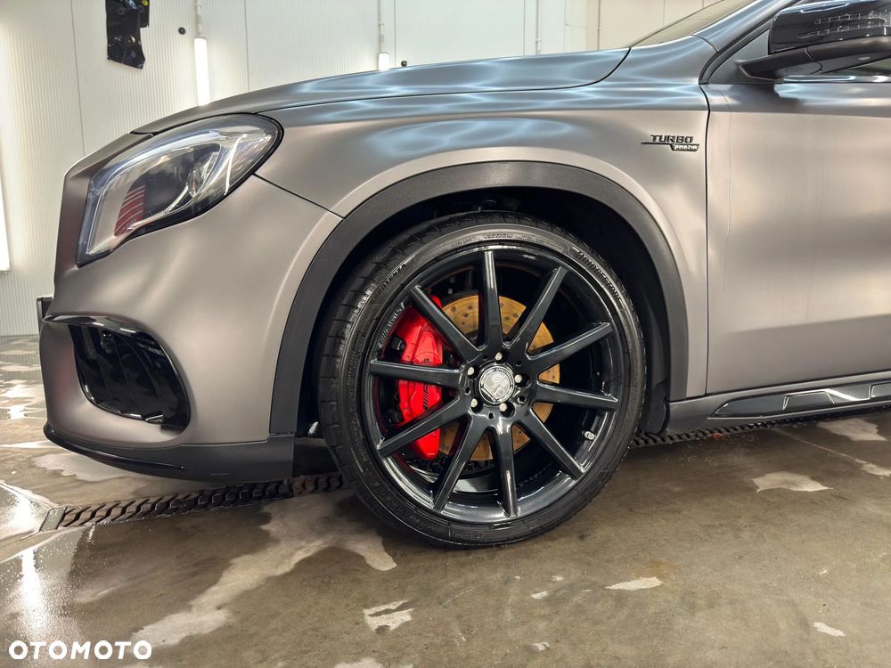 Mercedes-Benz GLA AMG 45 4-Matic - 8