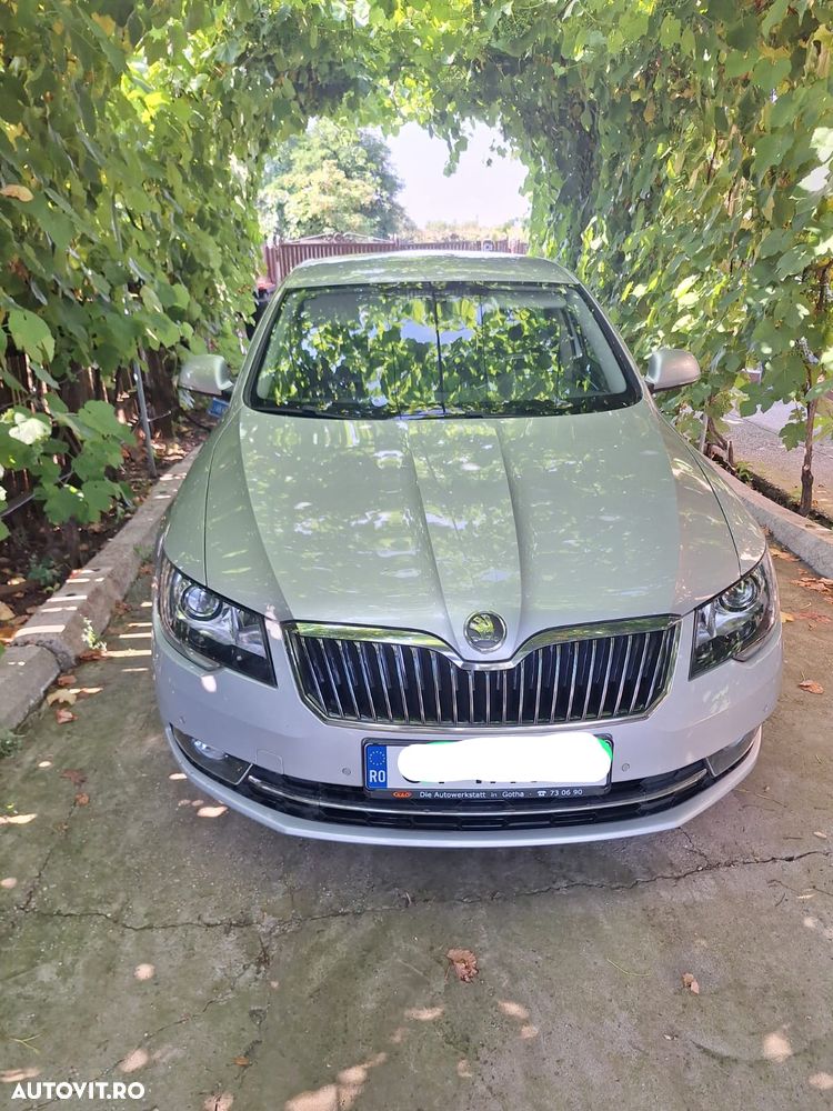 Skoda Superb 2.0 TDI Green tec DSG Active - 2