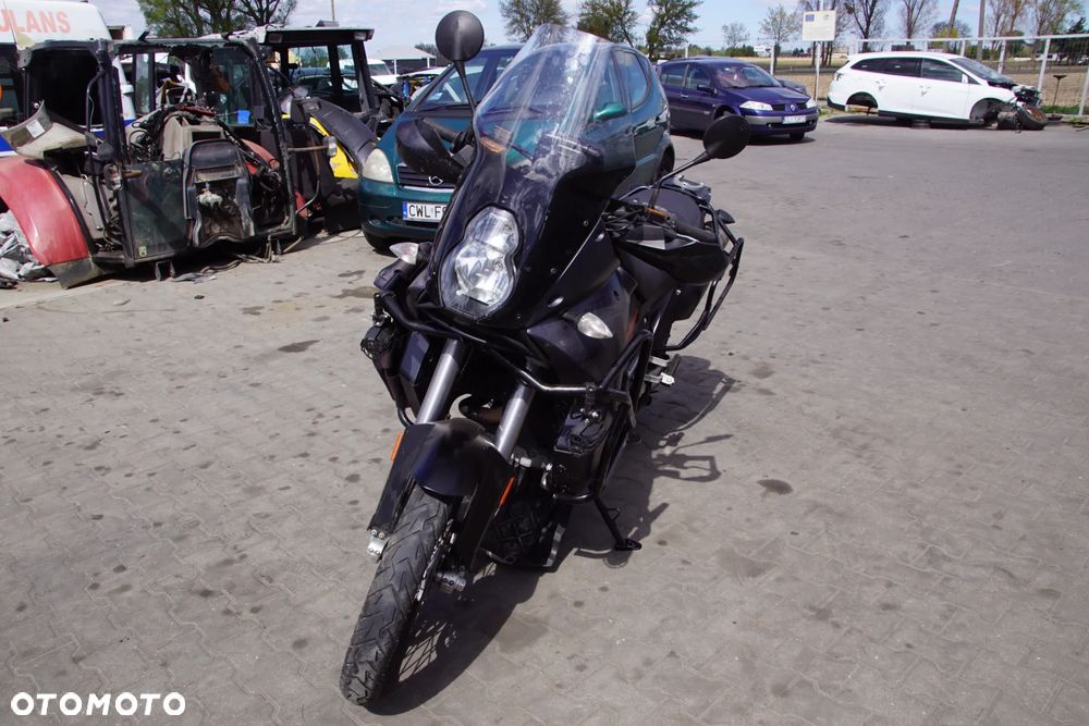 Motocykl na części - KTM 990 Adventure 999 cm3 97 KM LC8 2007R Silnik Skrzynia Owiewka Lampa Set Siedzenie Wydech Manetka Gmol Przełącznik Sterownik Moduł Czujnik - 3