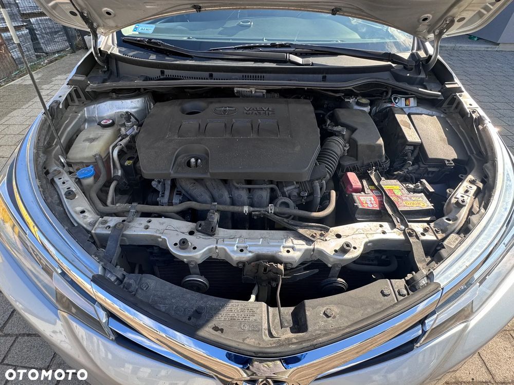Toyota Corolla 1.6 Comfort MS - 11