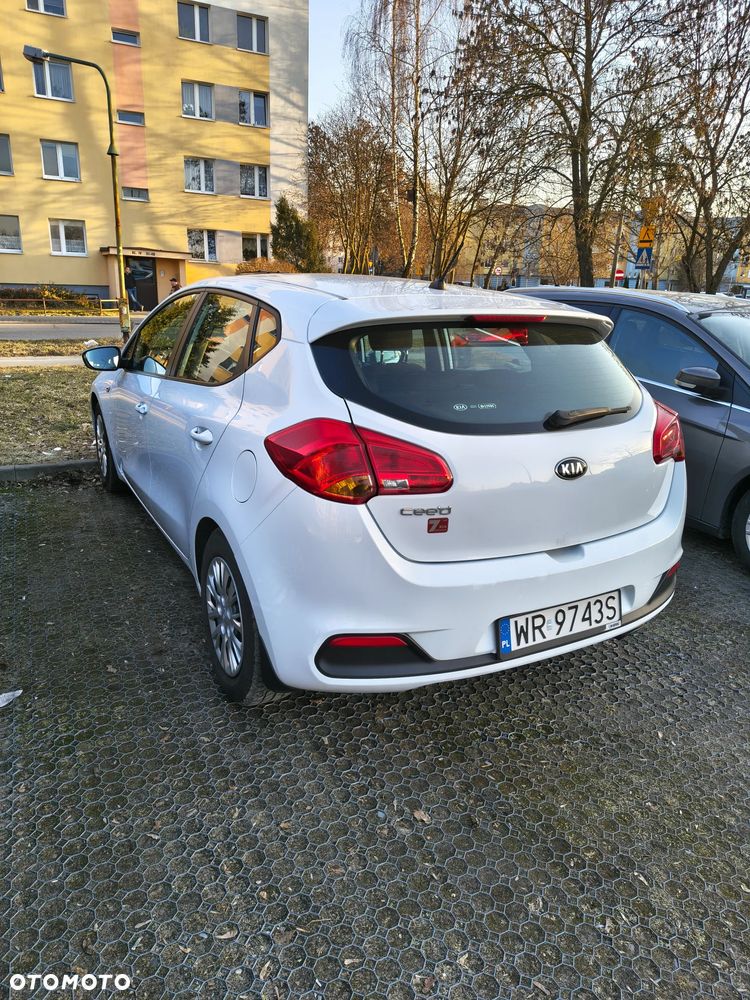 Kia Ceed 1.6 GDI M - 3