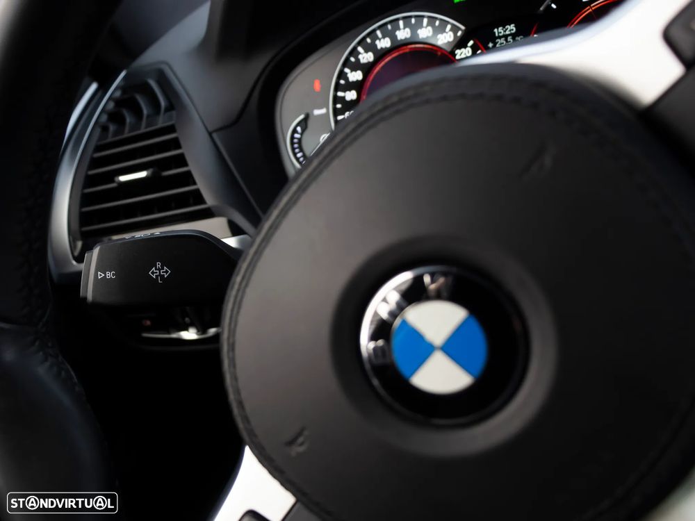 BMW X3 18 d sDrive Ed. L.Style Auto - 24