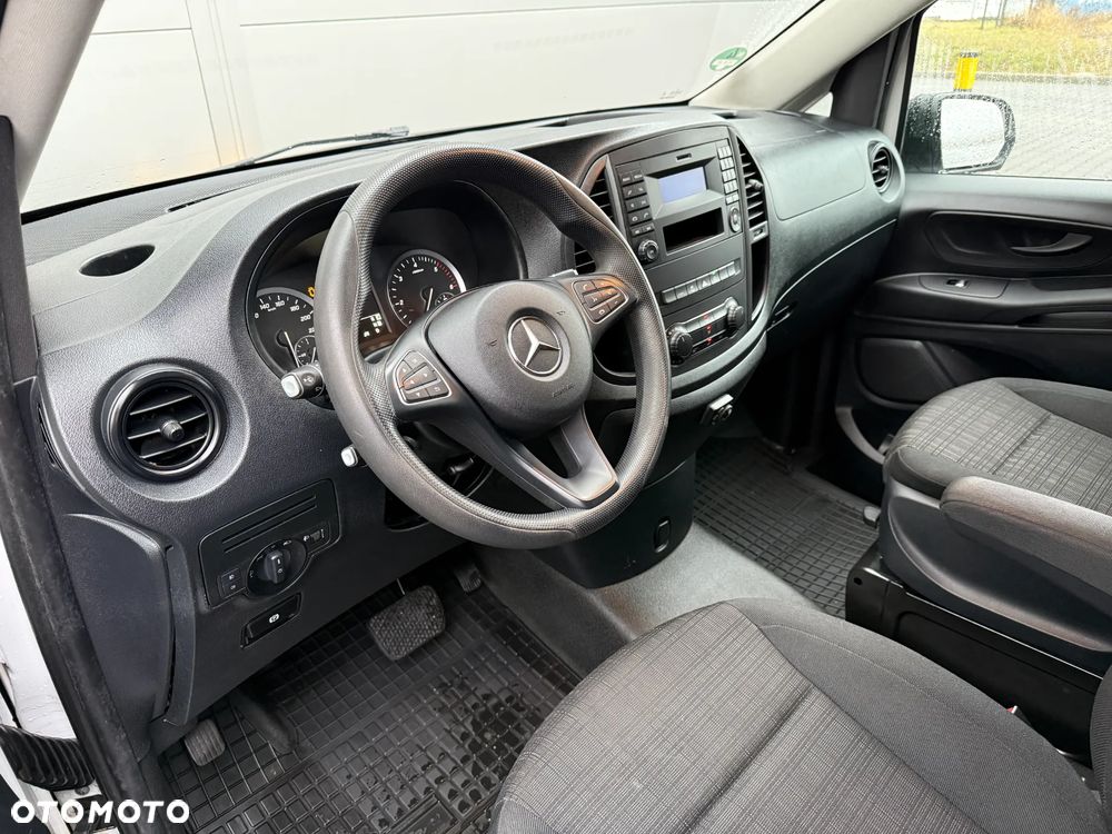 Mercedes-Benz Vito - 11