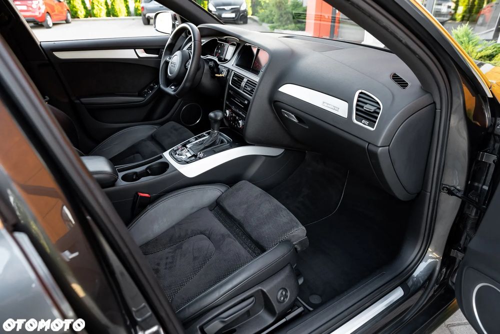 Audi A4 Avant - 13