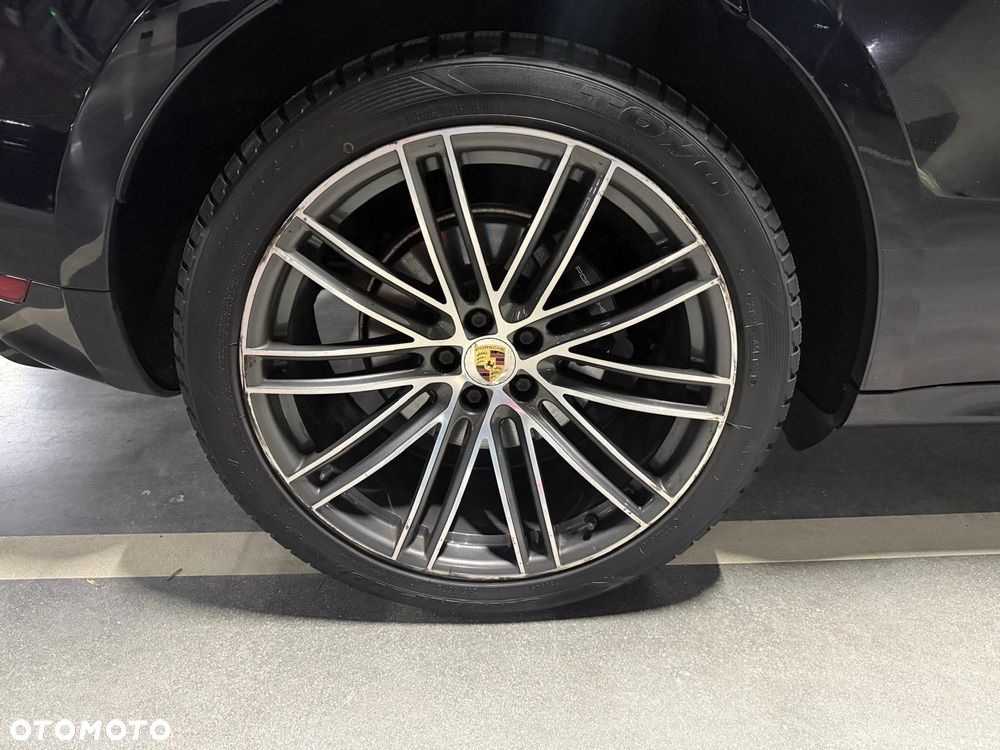 Porsche Macan Standard - 12