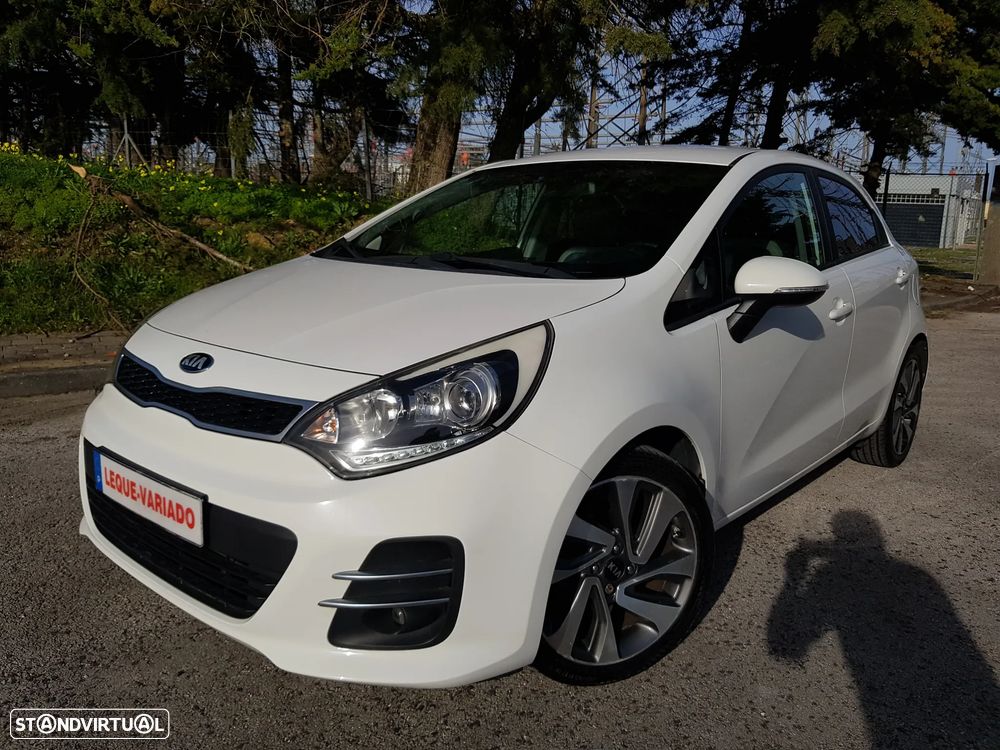 Kia Rio 1.1 CRDi TX Prime - 26