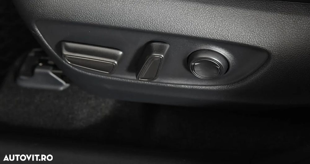 Toyota RAV4 2.5 4x4 Hybrid Adventure - 9