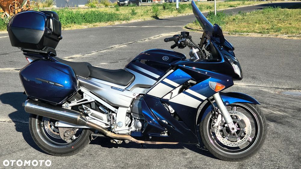 Yamaha FJR - 3