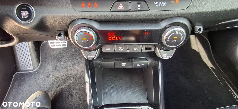 Kia Rio 1.0 T-GDI 120 Mild-Hybrid DCT7 Platinum - 18