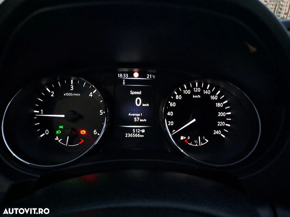 Nissan Qashqai 1.6 DCI Start/Stop N-Connecta - 7
