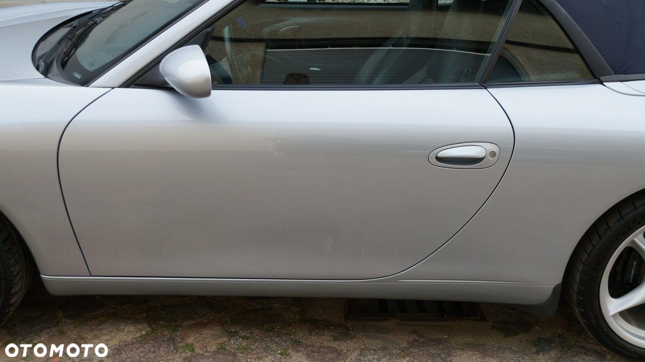Porsche 911 - 32