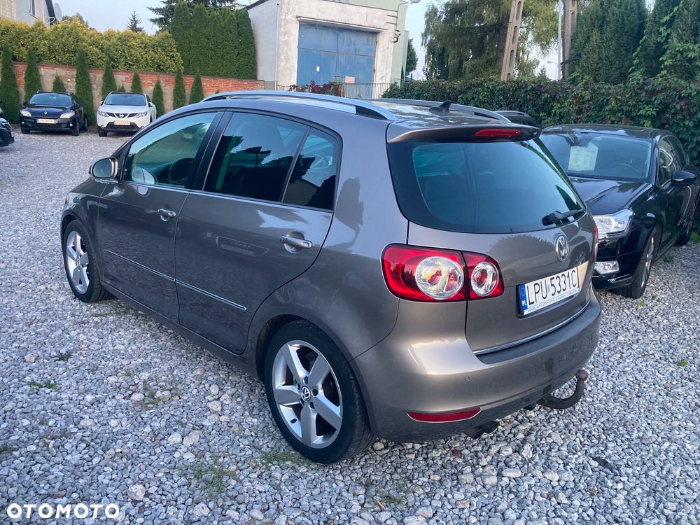 Volkswagen Golf Plus 2.0 TDI Comfortline DSG - 4
