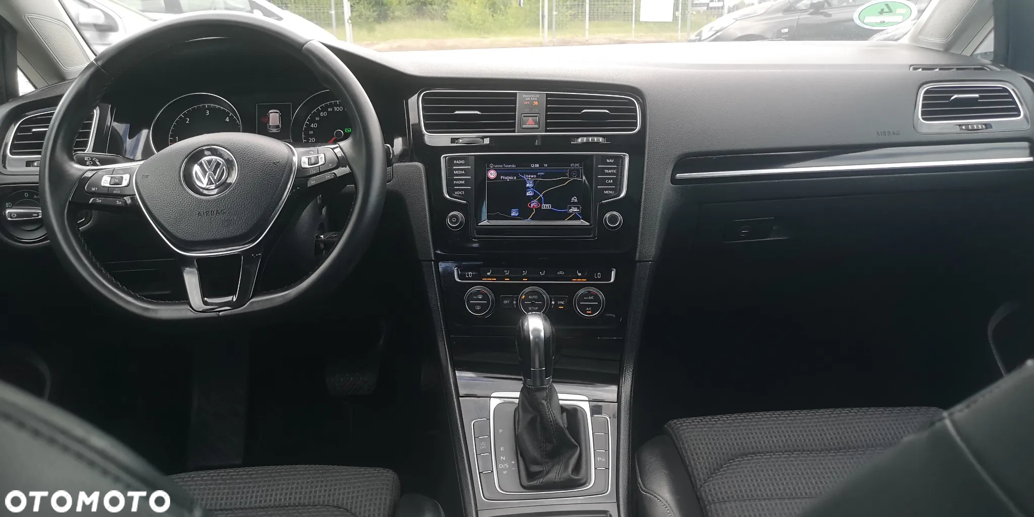 Volkswagen Golf VII 2.0 TDI BMT Highline DSG - 13