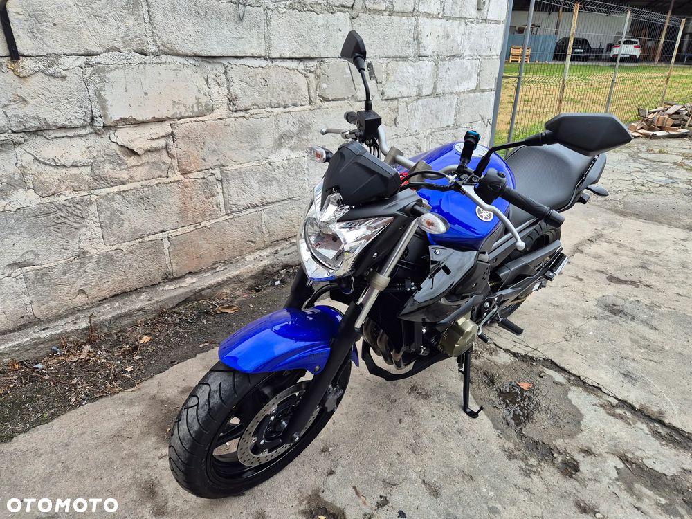 Yamaha XJ - 18